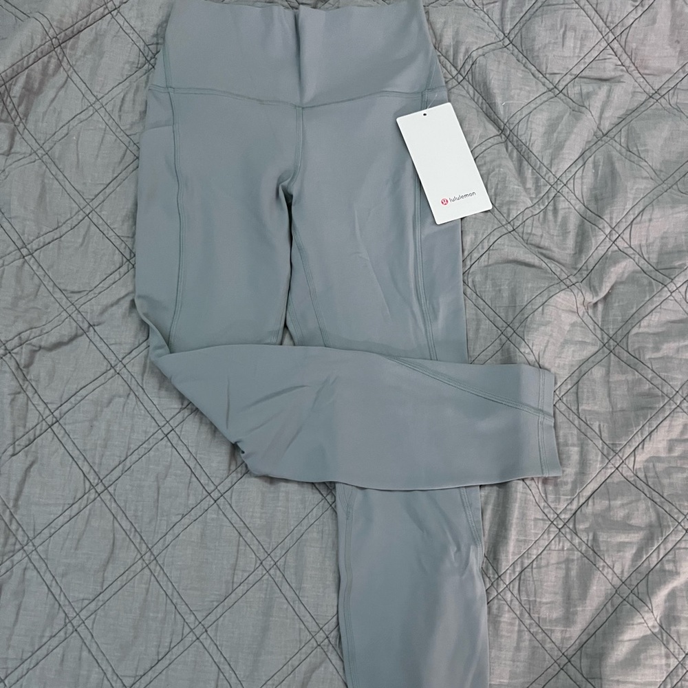 rhino grey align w/ pocket lululemon leggings